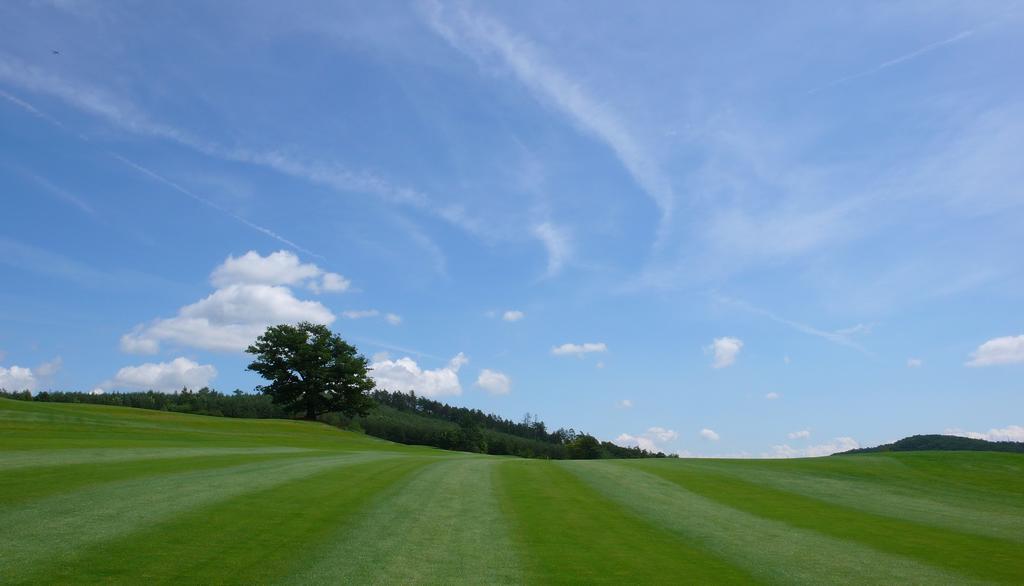 Hotel Beroun Golf Club Exterior foto